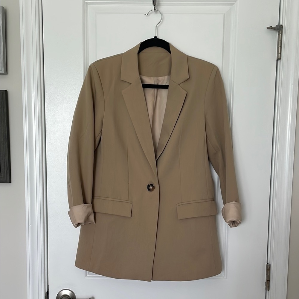 Classic Tan Women's Blazer